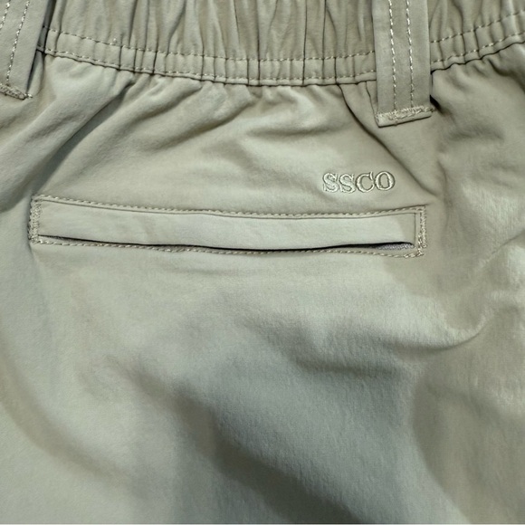 The Southern Shirt Company Nomad Tan Flat Front Shorts Men’s size Small - Picture 8 of 11